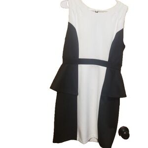 BISOU BISOU MICHELE‎ BOHBOT AlINE ZIP UP  DRESS BLACK WHITE COLOR BLOCK SIZE 10